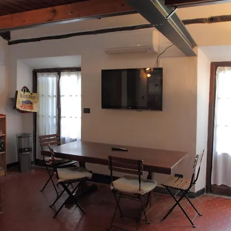 La Torre 住宿加早餐酒店 3*