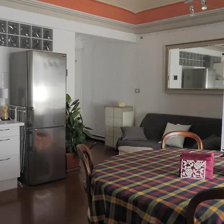 住宿加早餐酒店 La Torre 3*